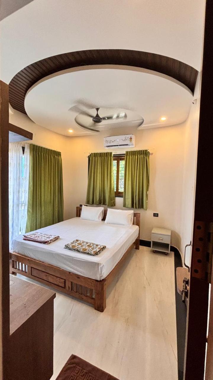 Arjun Homestay Hampi Esterno foto